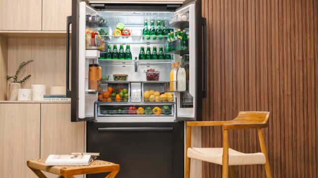  Aplica estos 4 pequeños cambios y haz que tus alimentos refrigerados duren más y así reduces gastos